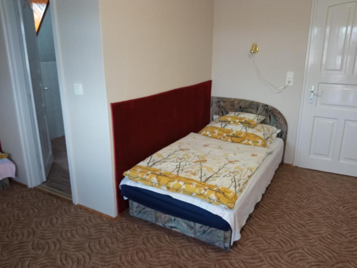 Holiday Apartmanhaz Zalakaros Luaran gambar